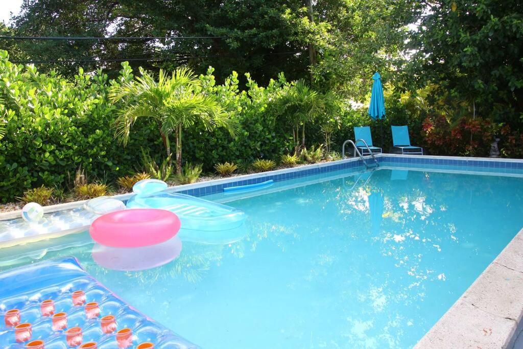 House With Pool And Bbq, 12 Min To The Beach Miami Shores Dış mekan fotoğraf